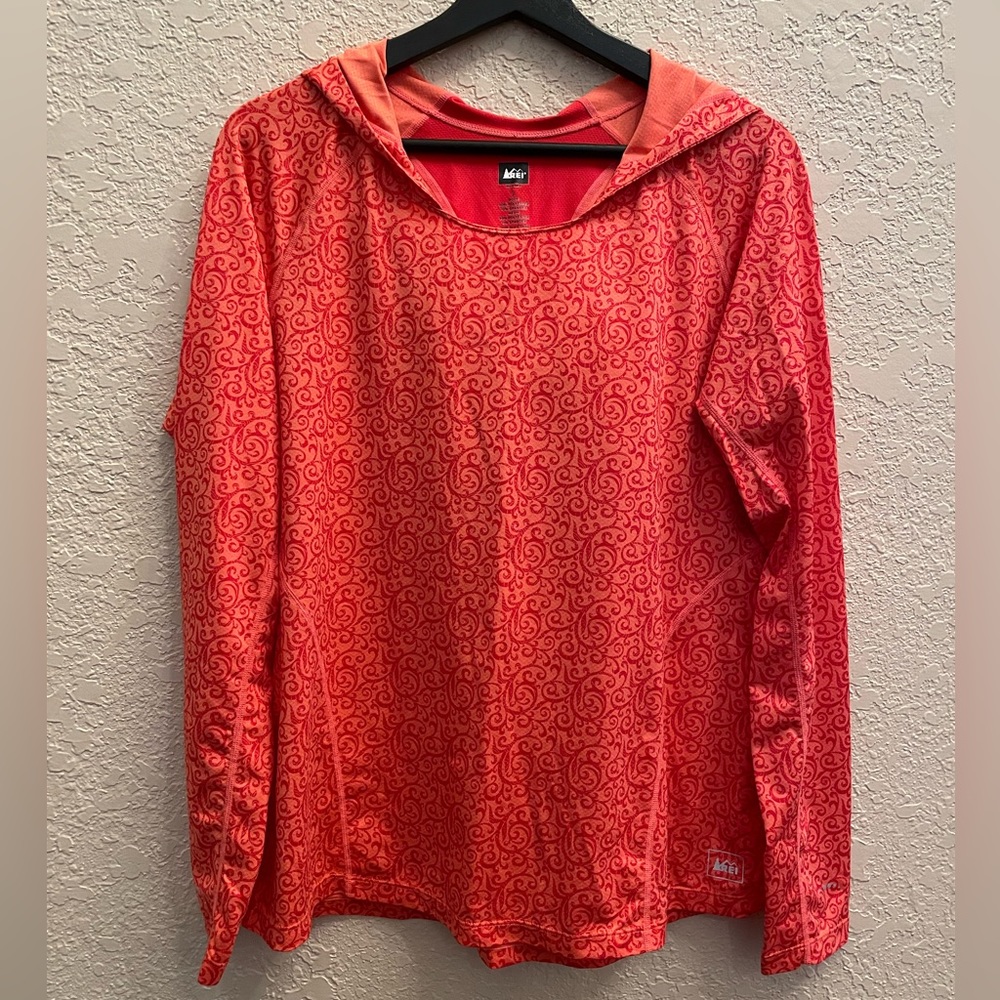 REI lg running/athletic hoodie shirt
